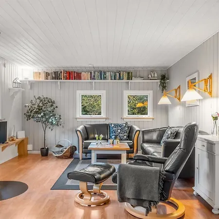 Casa vacanze Hughlek - From The Sea By Interhome *
