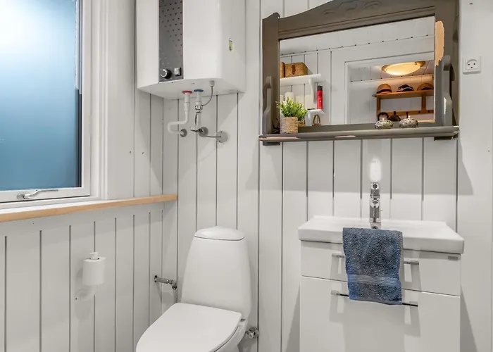 Holiday home Hughlek - From The Sea By Interhome *